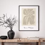 Elegant Beige Modern Line Art Printable Wall Decor